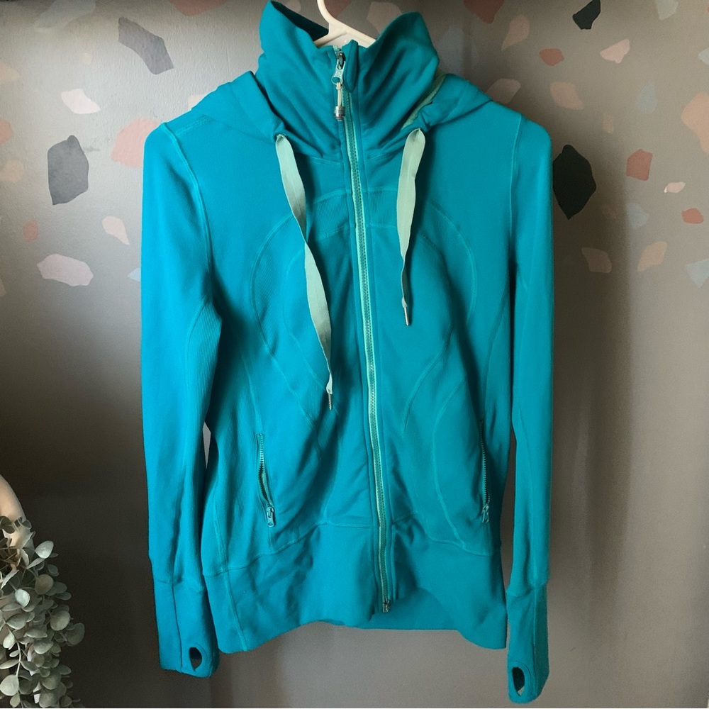 Lululemon Stride Jacket Surge Blue Hooded Fitted Zip Up Size 6